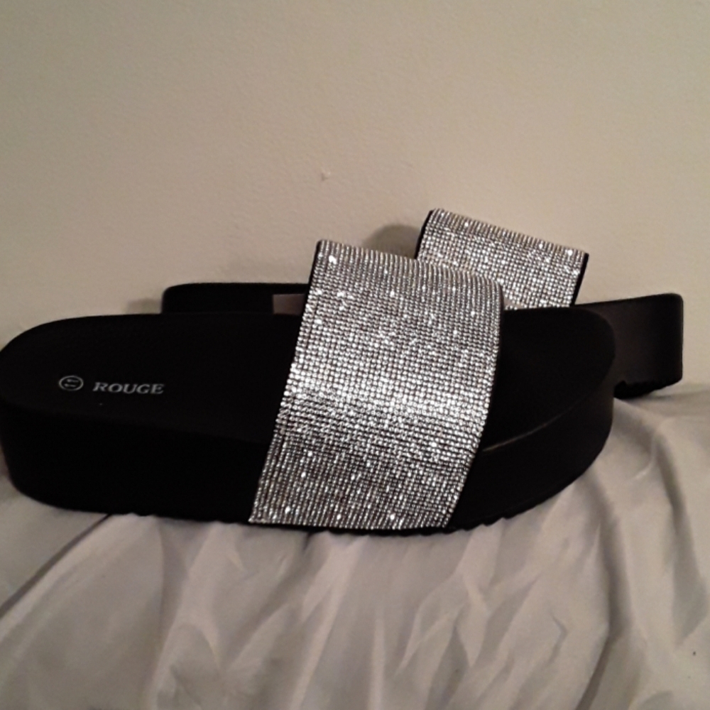 RHINESTONE SLIDES SZ 11